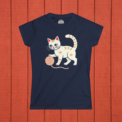 Kitty Cat with Yarn Folk Art T-Shirt